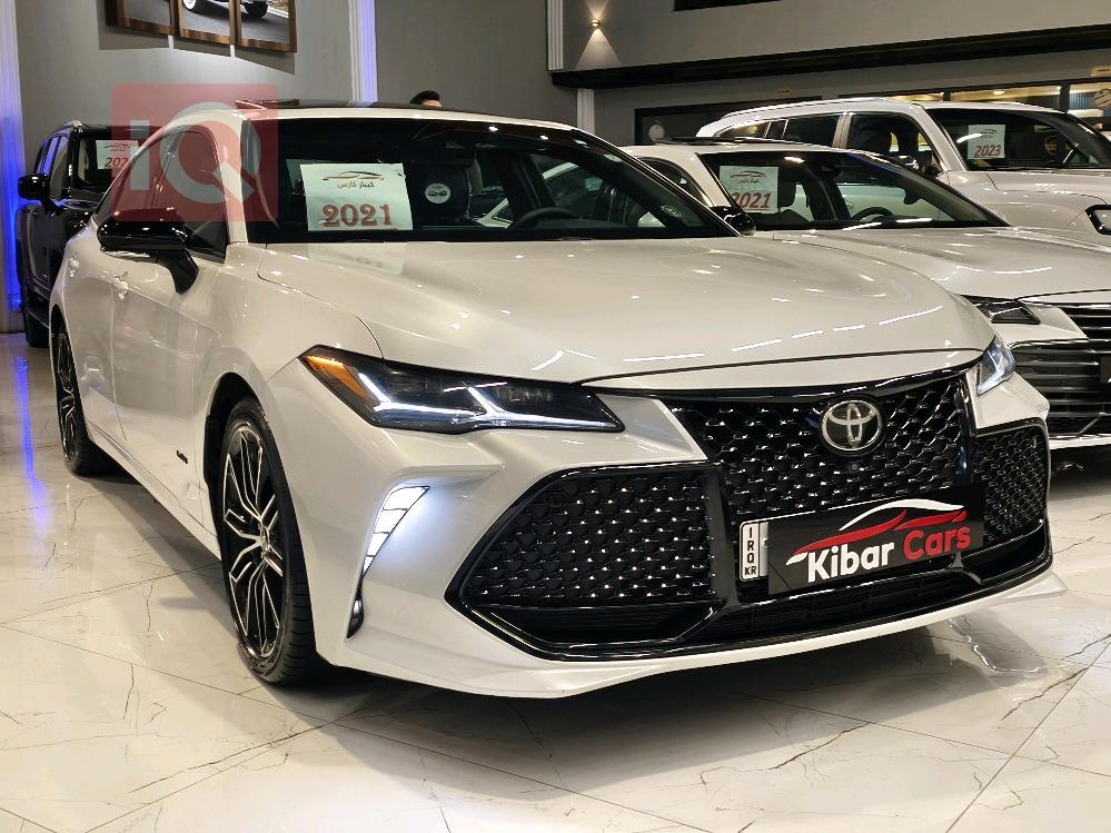 تۆیۆتا ئەڤەلۆن